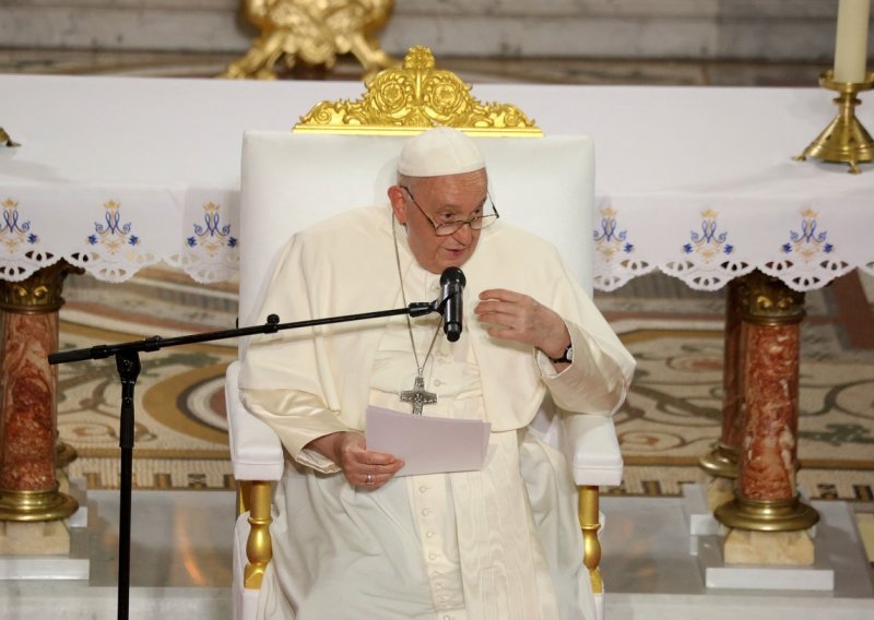 Papa Franjo: Ometanje spašavanja na moru je gesta mržnje