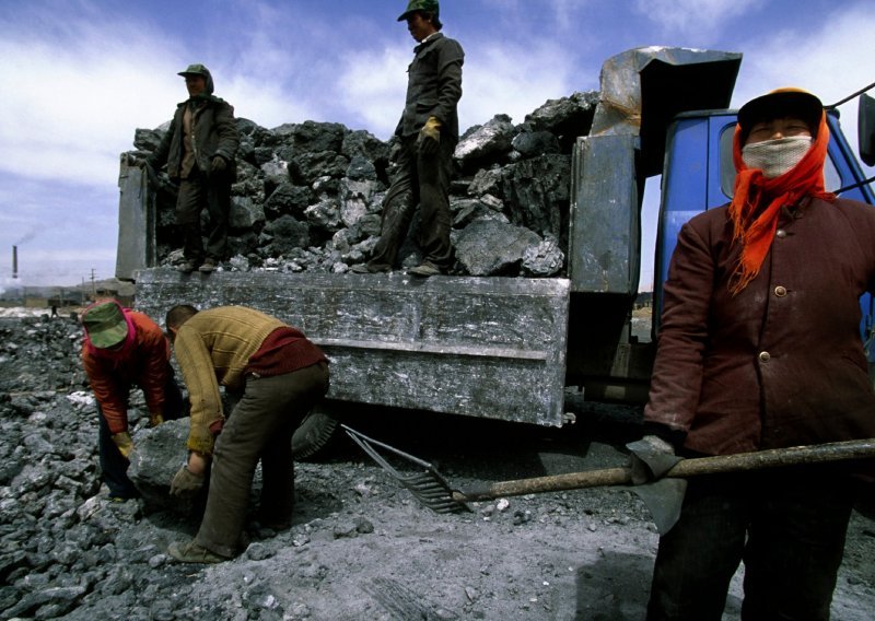 U požaru u rudniku ugljena u jugozapadnoj Kini najmanje 16 mrtvih