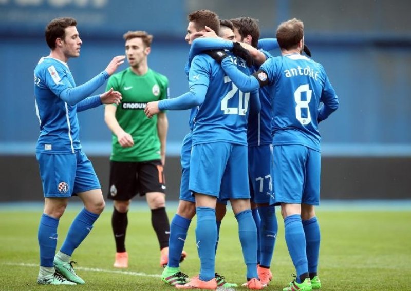 Dinamo do pobjede protiv 'lokosa' golom u 93. minuti!
