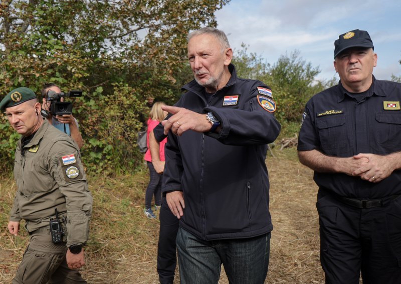 Božinović o potezu Slovenije: Kontrole uz granicu ne znače ukidanje Schengena