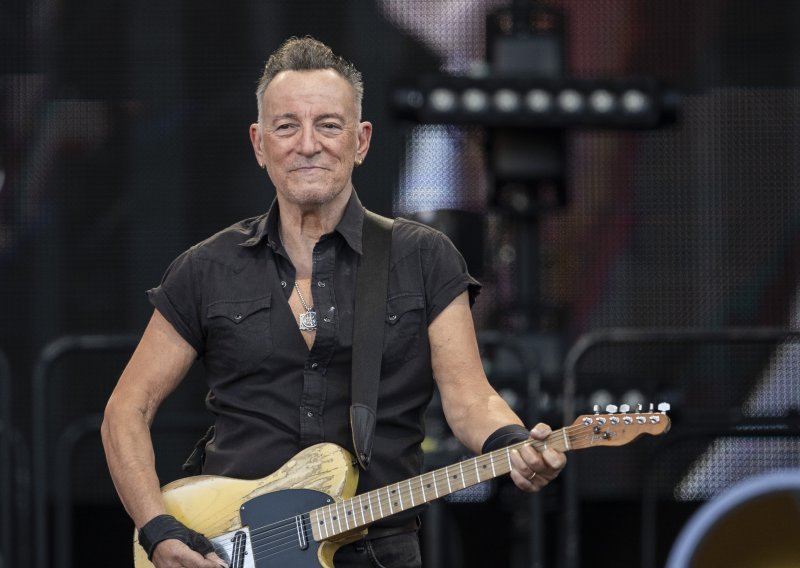 Zbog komplikacija sa zdravljem Bruce Springsteen odgodio sve koncerte do kraja godine