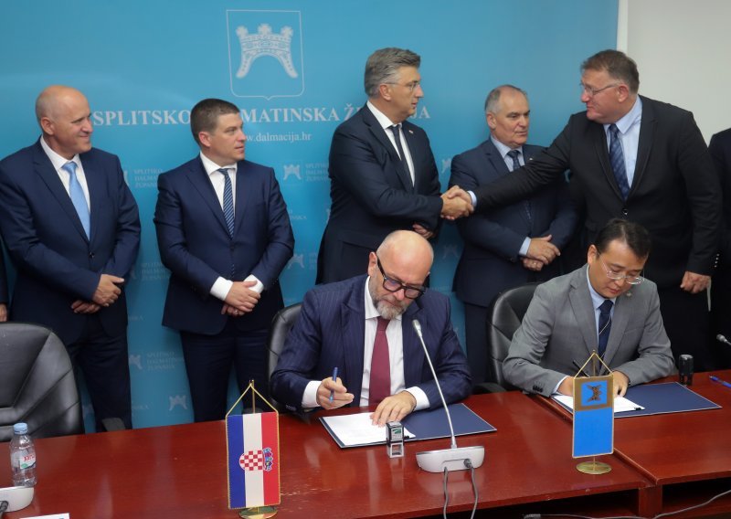 Potpisan ugovor s Kinezima za izgradnju tunela Kozjak