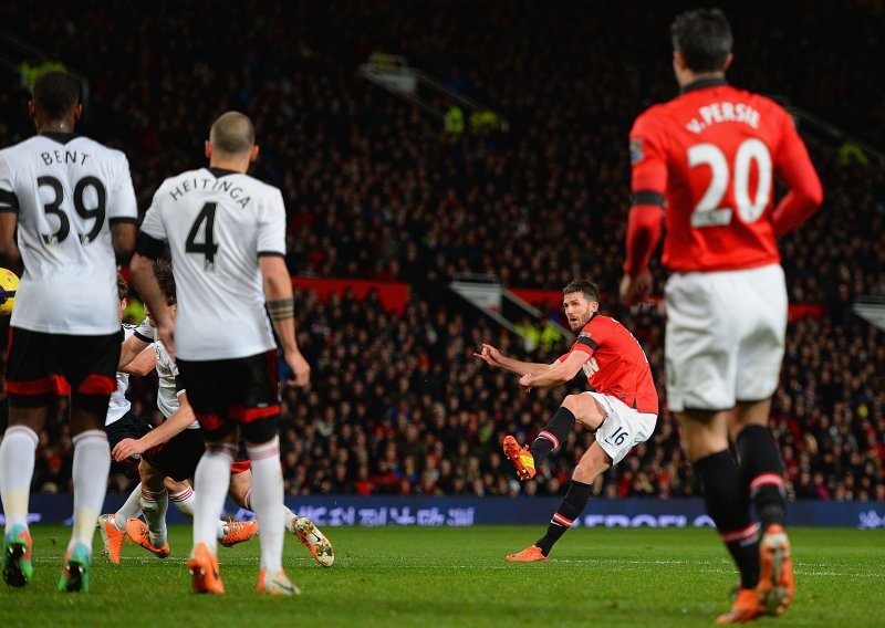 Nikad nećete pogoditi koga je Man Utd 'skinuo s trona'