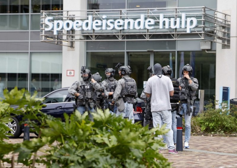 U napadu u Rotterdamu ubijene tri osobe