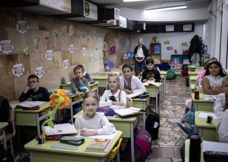 Ukrajina će u Harkivu izgraditi prvu podzemnu školu; ovo su improvizirane učionice