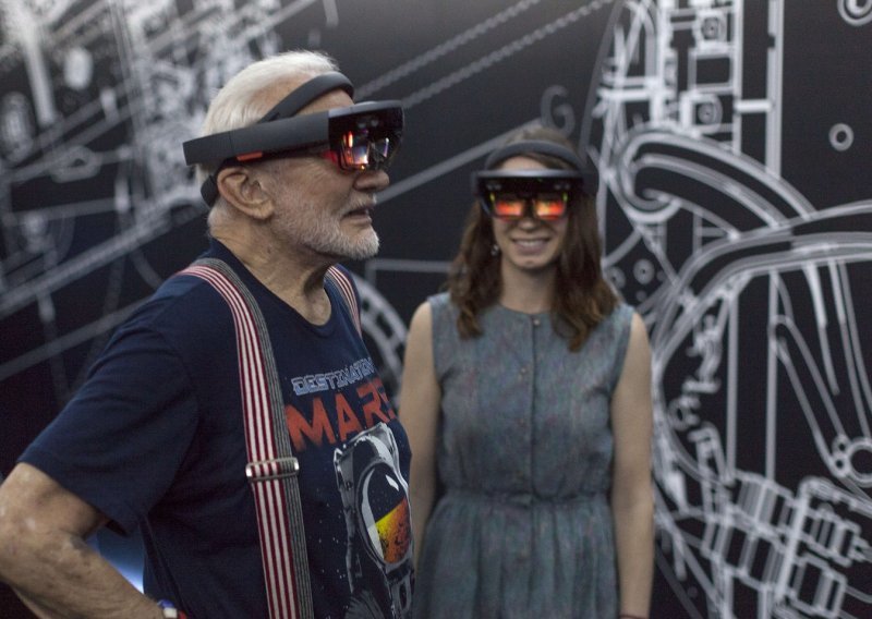 Umjetnici pomoću HoloLensa stvaraju virtualni muzej