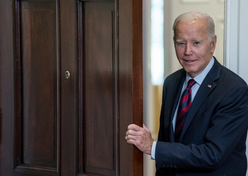 Biden: Republikanske razmirice mogle bi naštetiti pomoći Ukrajini