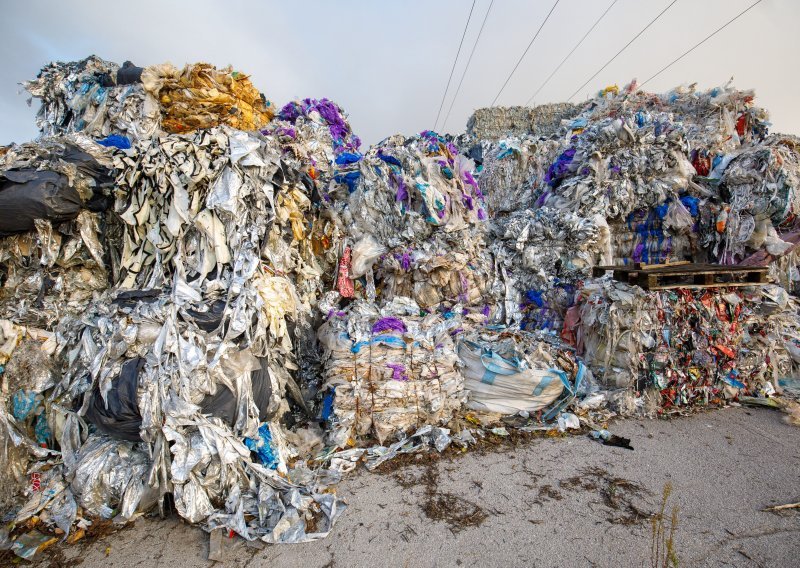 Toksikolog o požaru: Potrebno što prije saznati kakva je sve plastika bila tamo