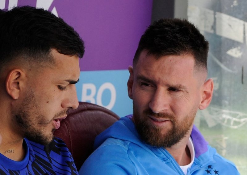 Messi je ozlijeđen za klub, ali za reprezentaciju nije?