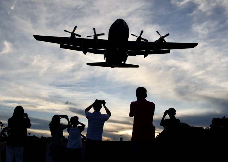 Austrijski vojni zrakoplov se pokvario, otežana evakuacija iz Izraela