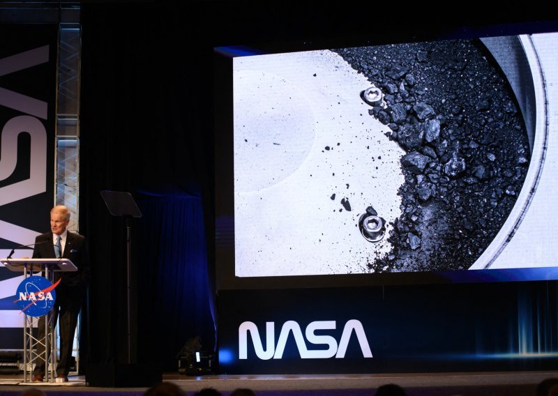 NASA predstavila uzorak tla s asteroida: 'Prepun je organskih tvari'