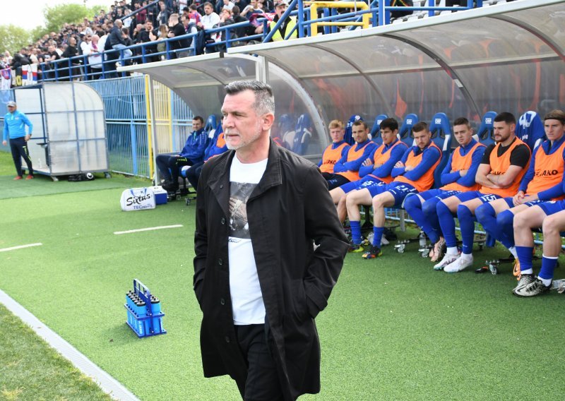 Zoran Zekić nije dobro krenuo s Osijekom; u prvoj utakmici doživio poraz