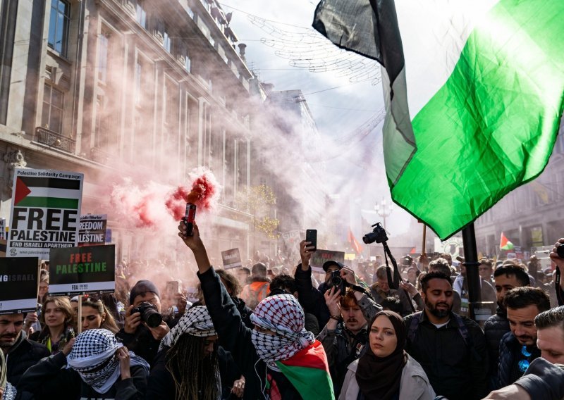 Sedam uhićenih nakon propalestinskih prosvjeda u Londonu