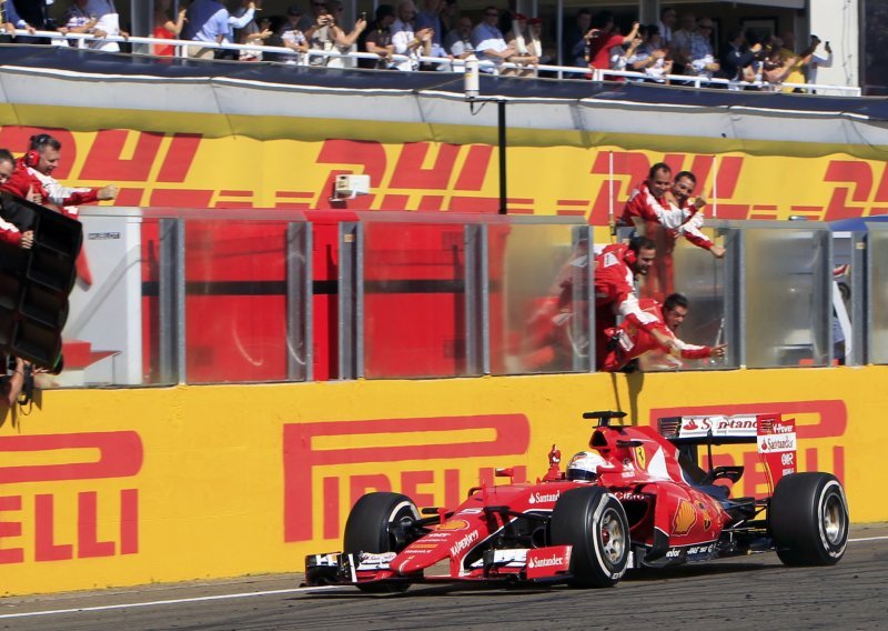 Vettel nakon briljantne pobjede: Jules, ovo je za tebe!