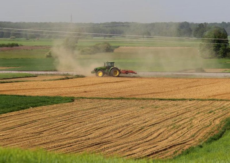 Otkud Burzi rada oranica, tko je želi kupiti i zašto?