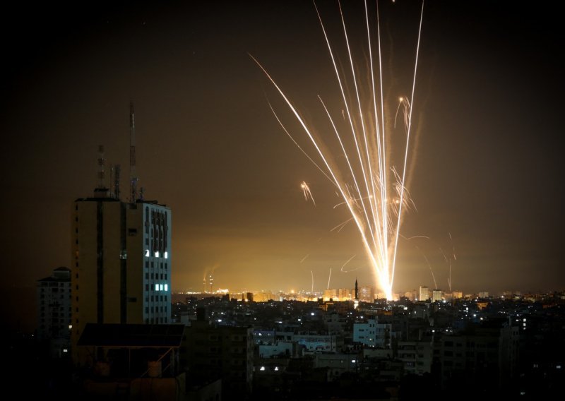 Palestinci tvrde: Izrael napao tržnicu u Pojasu Gaze, ima žrtava