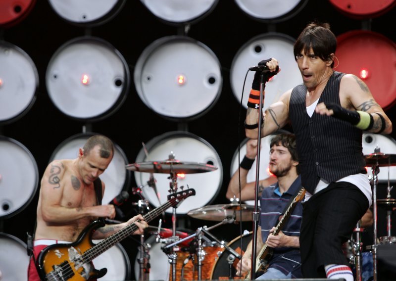 Na scenu se vraćaju Red Hot Chili Peppers