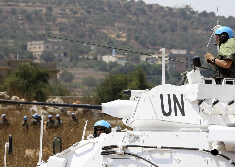 SAD i UN pozivaju Izrael i Libanon na suzdržanost