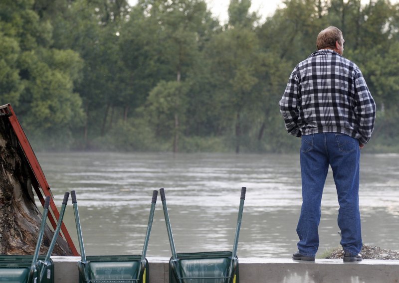 U Hrvatsku stiže ekstremno velik vodeni val