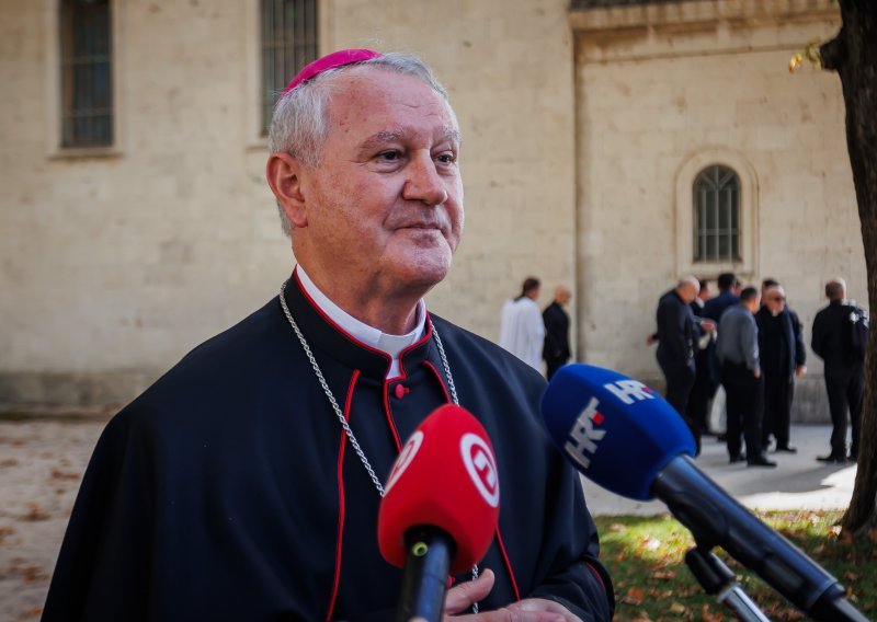 Novi nadbiskup: 'Navijam za Hajduk; ljudi u Dalmaciji jesu malo žešći'