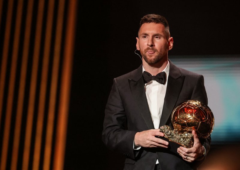 Lionel Messi osvojio svoju osmu Zlatnu loptu u karijeri!