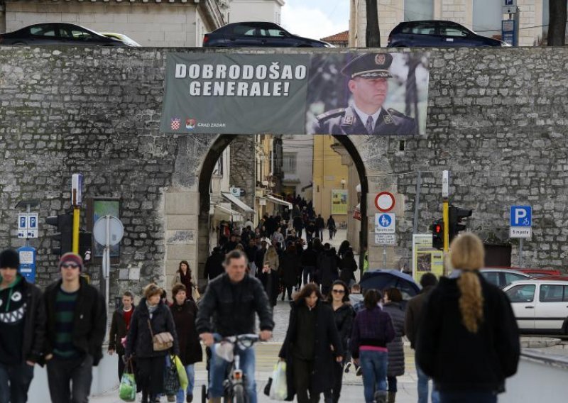 Spin s Gotovinom pokazuje u kojem je blatu Zadar