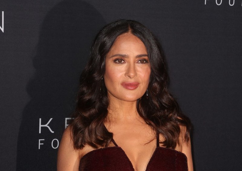 I Salma Hayek se oprostila od Matthewa Perryja: 'Među nama je postojala posebna veza'