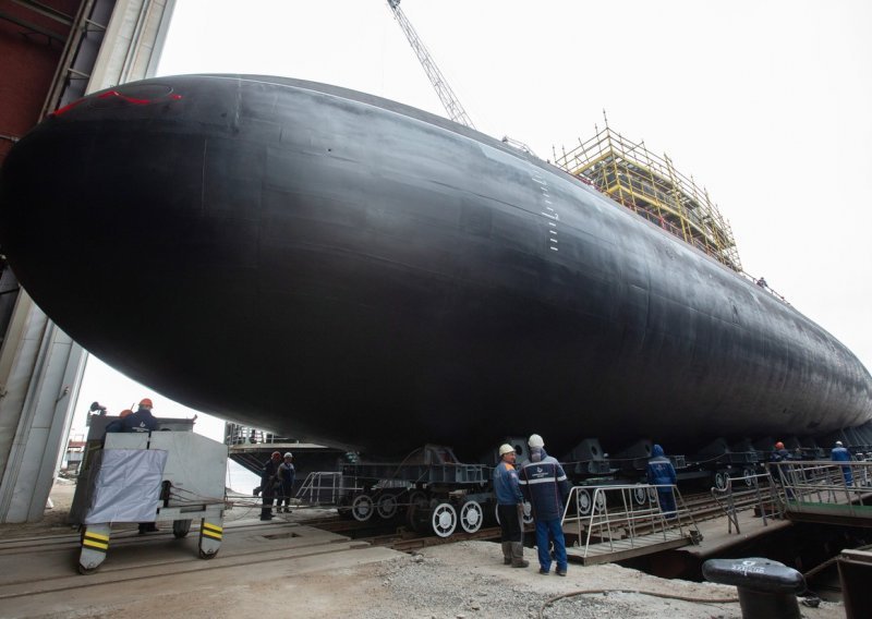 Nova ruska podmornica testirala lansiranje balističke nuklearne rakete