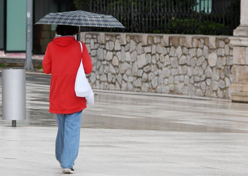 Nedjelja opet promjenjiva: Očekujte kišu, moguća olujna nevremena i tuča