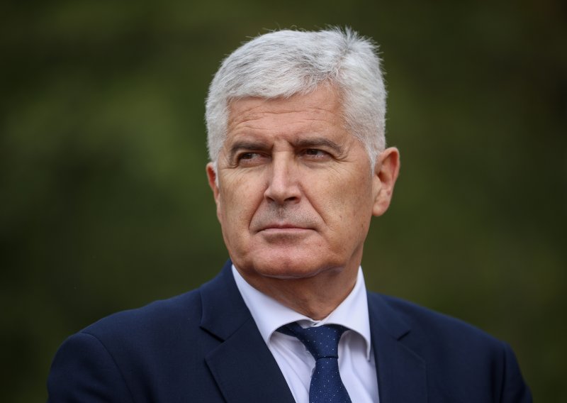 Čović najavio nastavak reformi kako bi se BiH priključila EU