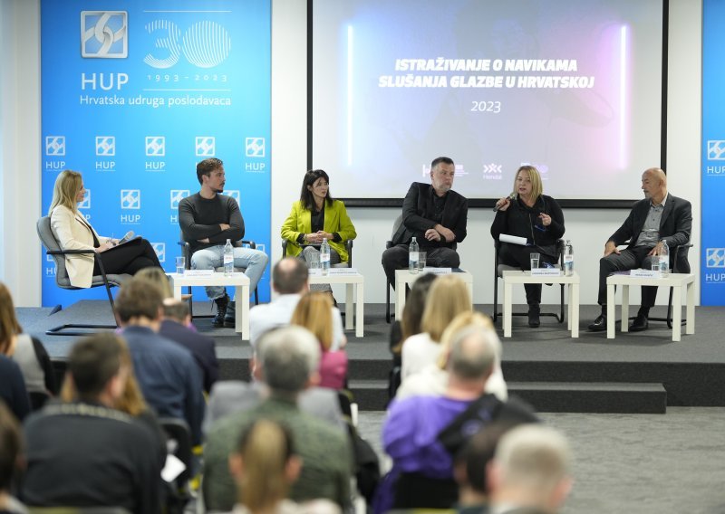 Hrvati sve više slušaju glazbu putem digitalnih glazbenih streaming servisa