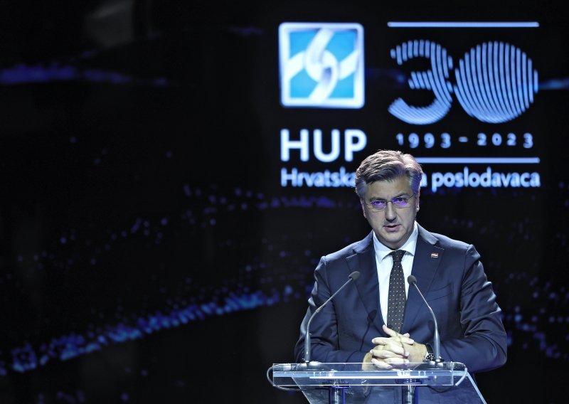 Plenković pozvao poslodavce: Moramo očuvati socijalnu koheziju u društvu