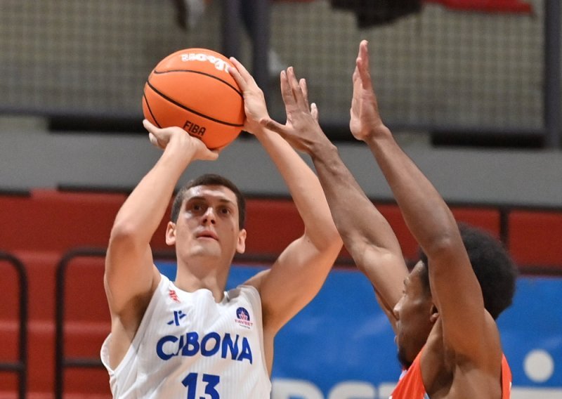 Cibona sa samo pet seniora do pobjede u Dubrovniku; Dinamo bolji od Dubrave