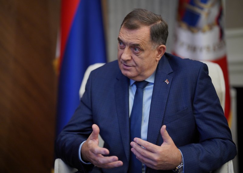 Dodik želi i Antu Nobila u svom timu obrane