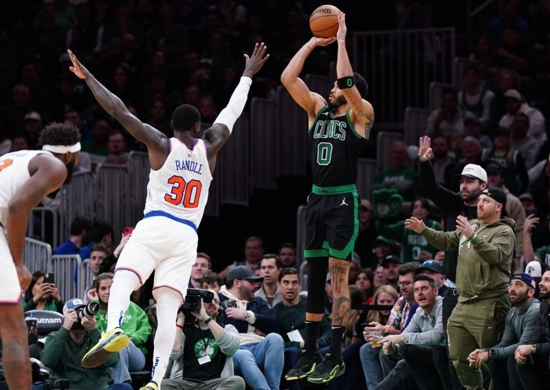 Jayson Tatum igrao u transu kao njegov idol Kobe Bryant te odveo Boston do pobjede