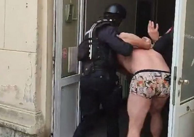 U Trebinju uhićen Dubrovčanin koji je oteo ženu: Specijalci ga odvukli u gaćama