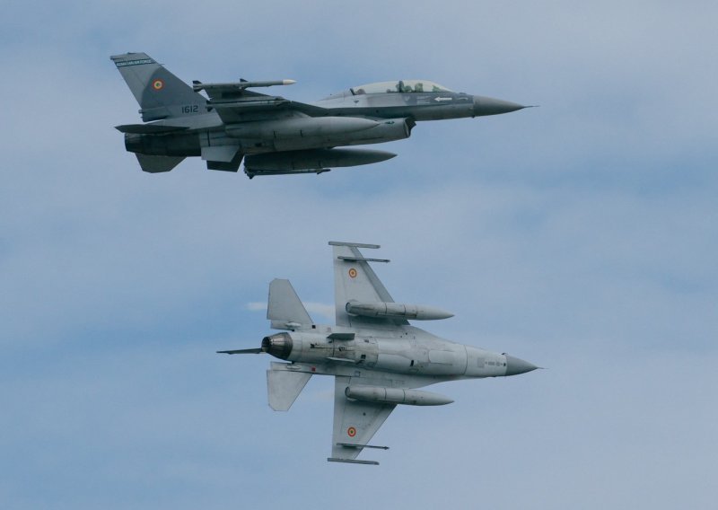 Srušio se američki F-16 iznad Žutog mora