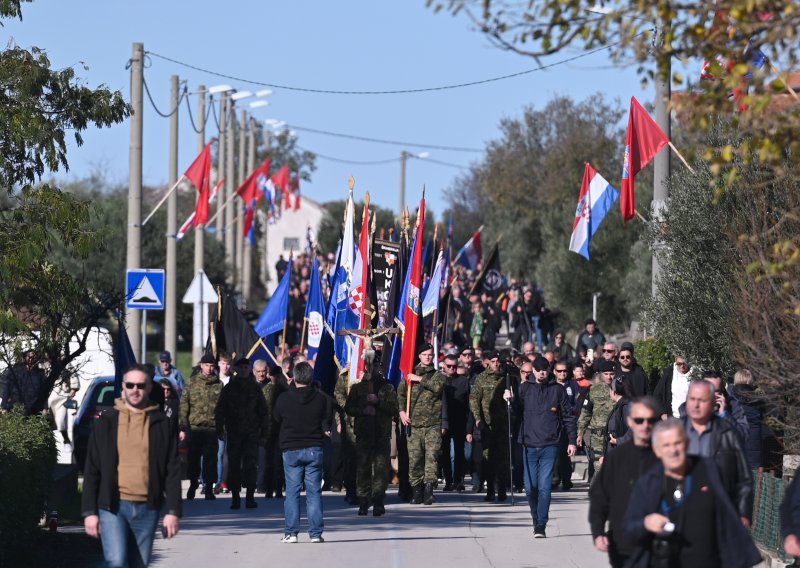 Hodnjom korak po korak obilježena 32. obljetnaica stradanja u Škabrnji