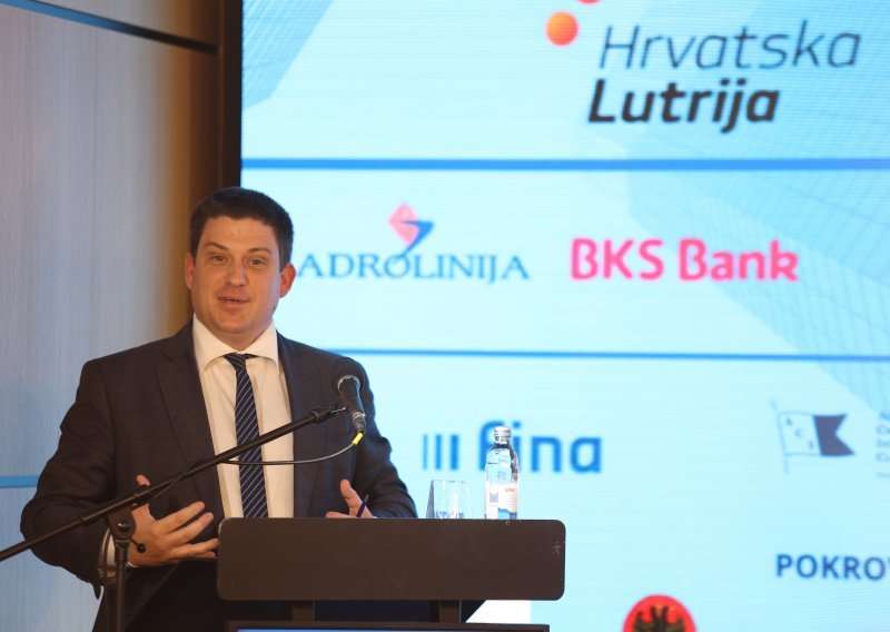 Butković: Ulaganja u prometnu infrastrukturu tri i pol milijarde eura