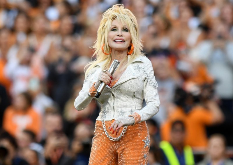 Dolly Parton: 'Nikada nisam s nekim otišla u krevet da bih dobila nešto'