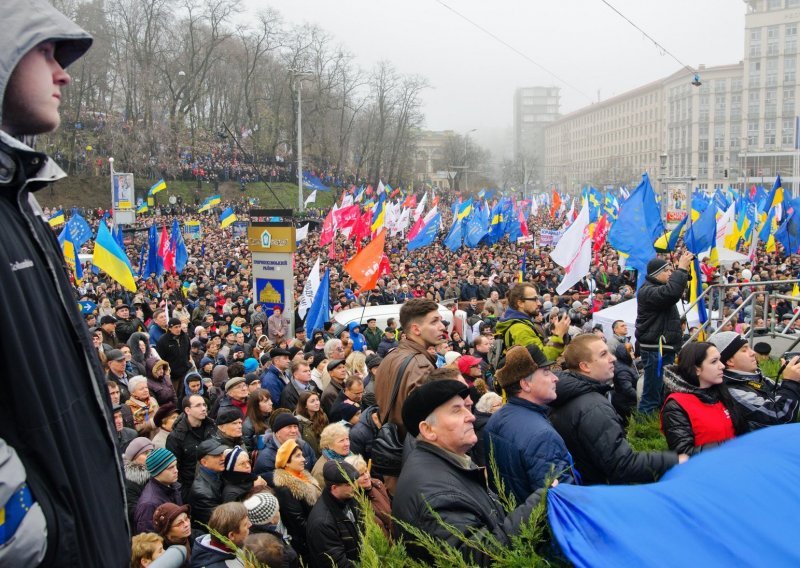 Deset godina od Euromajdana: Rusija krivi Kijev i Zapad za nedaće Ukrajine