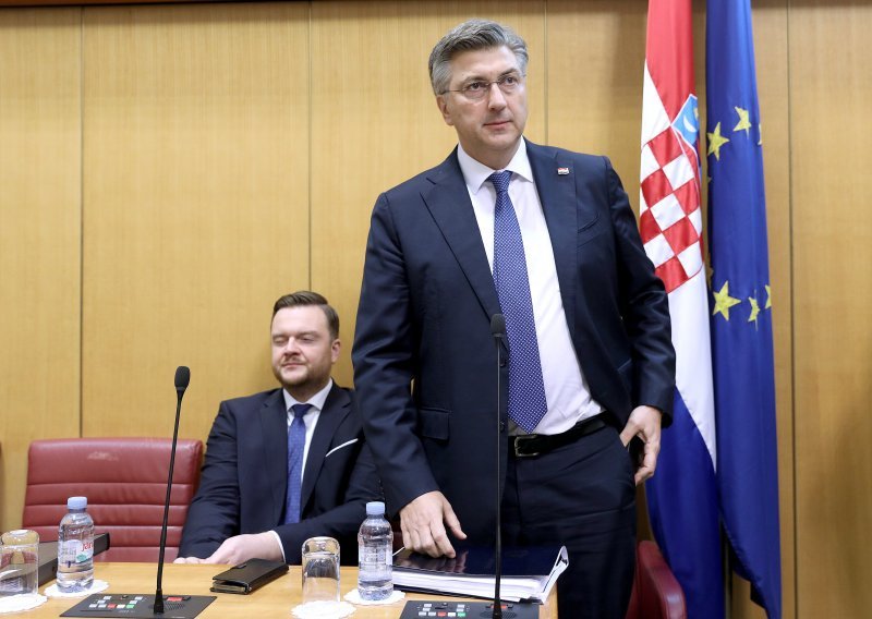 Plenković i Primorac brane proračun, oporba: Ovo sliči na scenarij nadrealnog filma