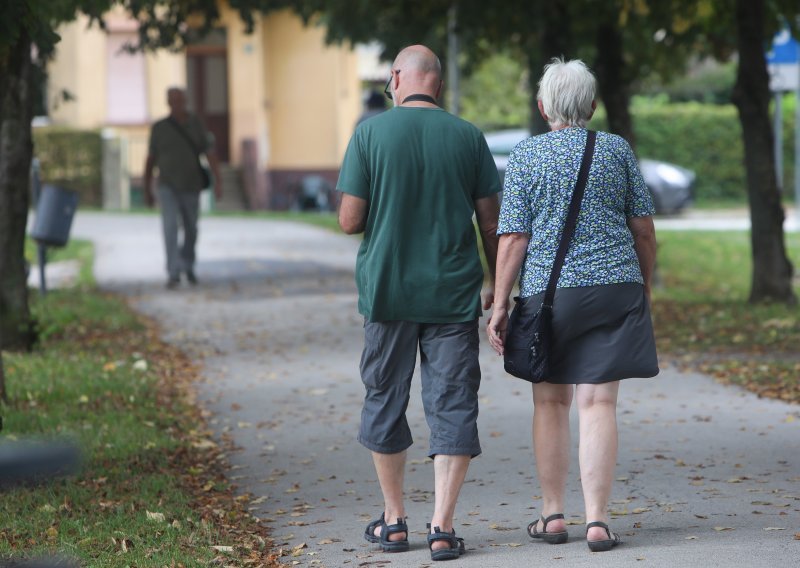Svaki četvrti umirovljenik živi s manje od 308 eura mjesečno