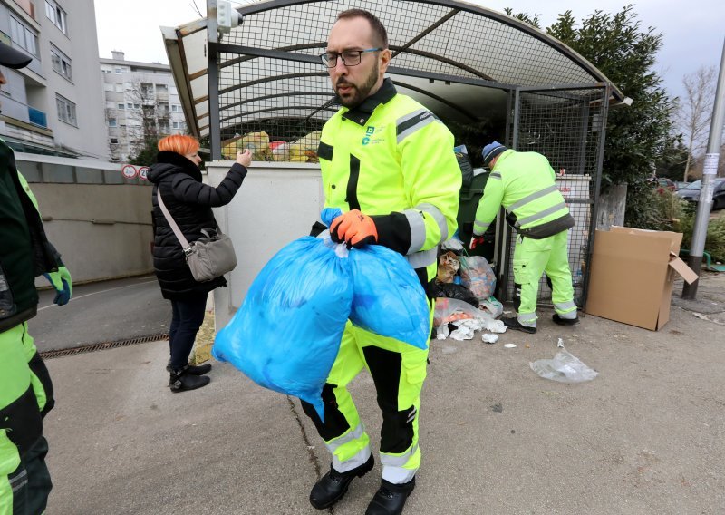 Ukinuta kolektivna kazna za otpad. Iz Zagreba tvrde da to ne utječe na ZG vrećice