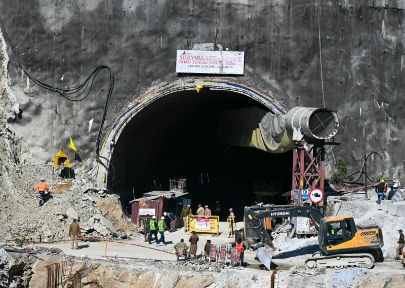 Radnici dva tjedna zarobljeni u urušenom tunelu, spasioci imaju problema s opremom
