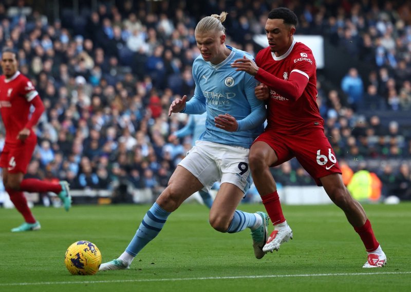 Manchester City i Liverpool remizirali u velikom derbiju