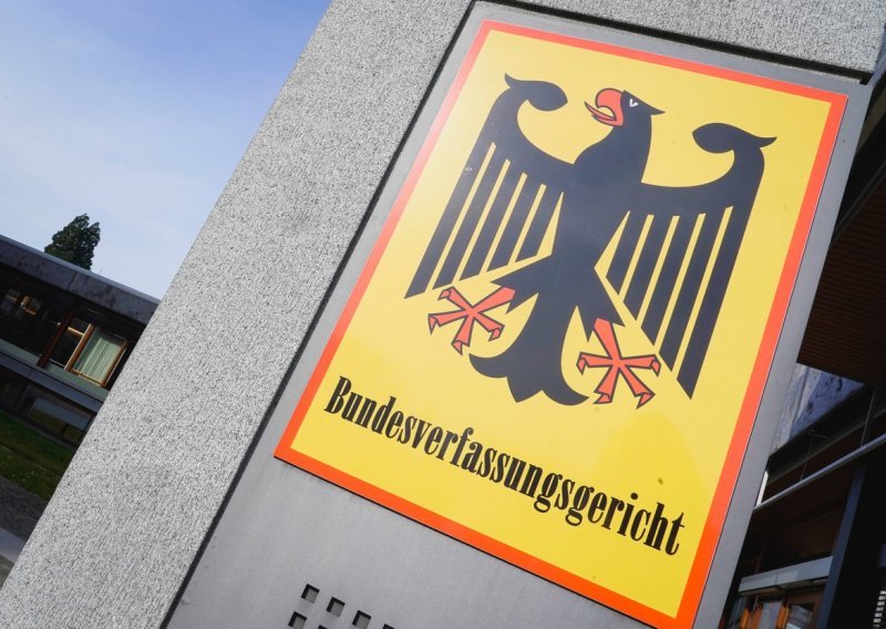 Njemačka u velikim problemima: U kasi fali 60 milijardi eura, spominje se Ukrajina