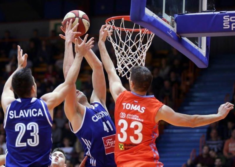 Cibona ravnopravna Cedeviti tek šest minuta