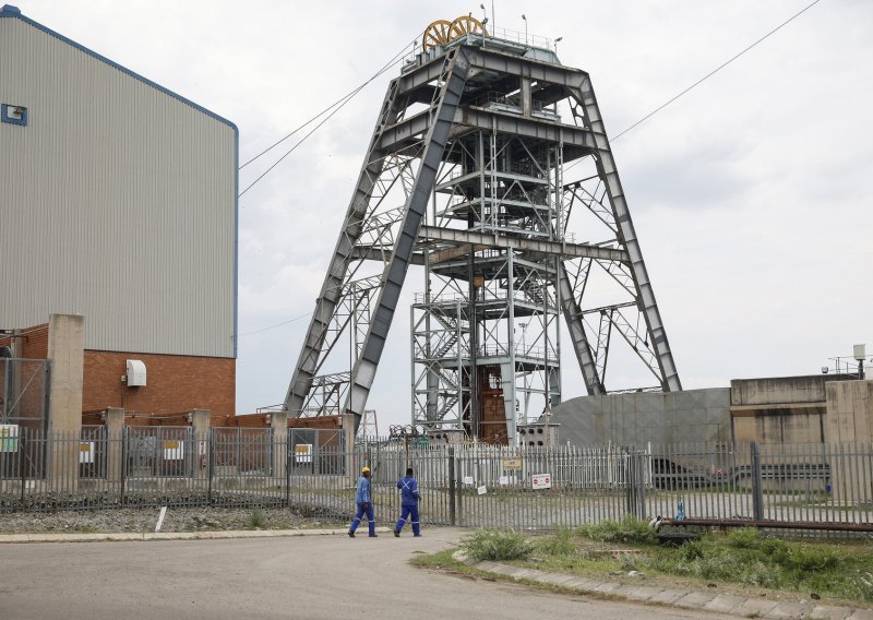 U južnoafričkom rudniku poginulo 11 radnika