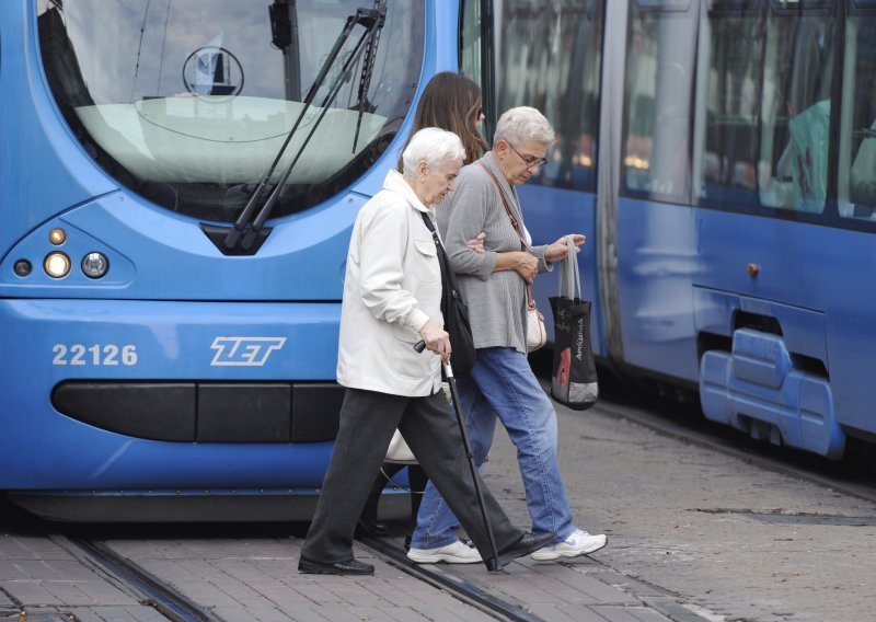 Kako zaštititi starije od negativnog utjecaja vremenskih neprilika?